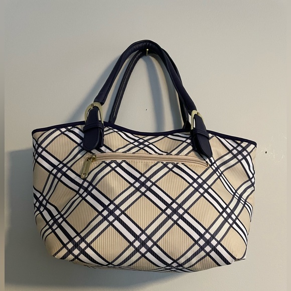 Tupperware Rare 2017 Insulated Lunch Bag. Ware on Handle. Tupperware Collectors - Picture 3 of 15